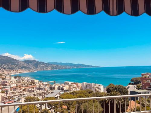 Roquebrune-Cap-Martin Apartment | RocaMare - entre Monaco et Menton, près des plages