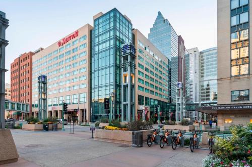 Downtown Hotel | Rochester Marriott Mayo Clinic Area