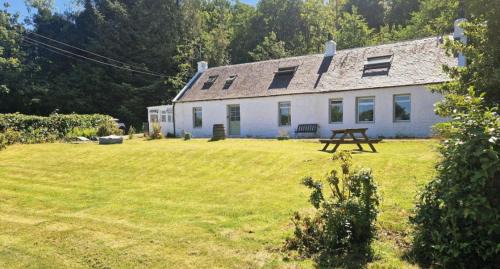 Lamlash House | Rock Cottage
