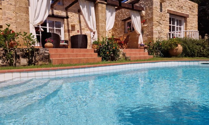 Platanias Town Villa | Rock House's Villa Melody