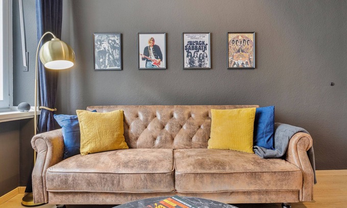Ruettenscheid Apartment | Rock meets Ruhrpott @Cordis Sky