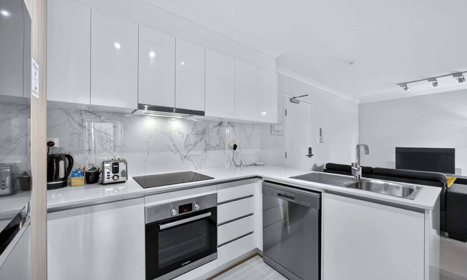 Rockingham Apartment | Rockingham Corporate Retreat