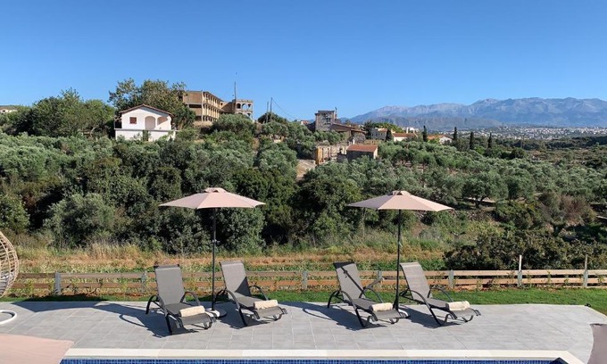 Tersanas House | RODOU Suites & Villas