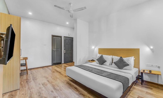 Ashok Nagar Hotel | Rohaan Inn - UPAR Hotels Ashok Nagar