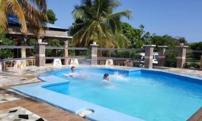 Port-au-Prince Hotel | Rollanda Hotel