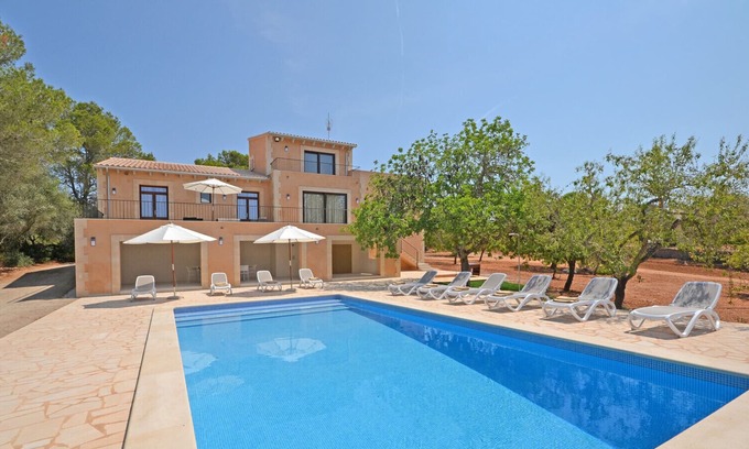 Campos Cottage | ROMANI 8 - Spacious country house with swimming pool in Campos