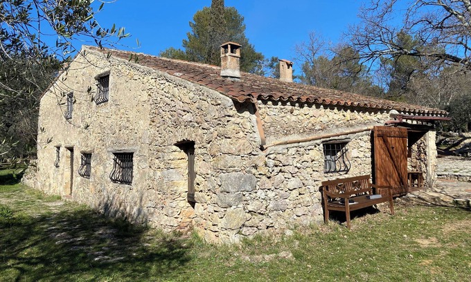 Bagnols-en-Foret Villa | Romantic and historical Domain With Pool On The French Riviera for 15 people.
