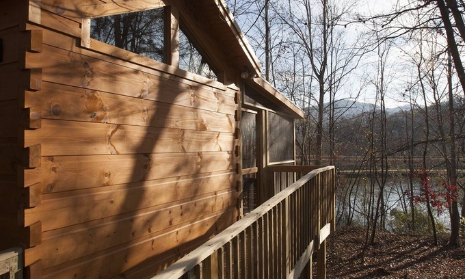 Lake Lure Cabin | Romantic Cabin on Beautiful Lake Lure!