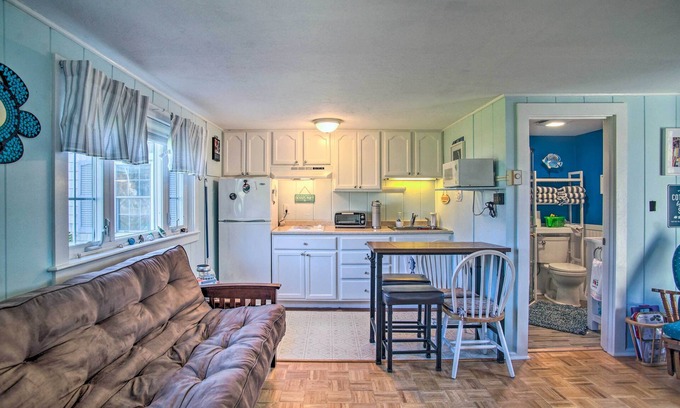 Dennis Port Apartment | Romantic Cape Cod Studio w/Patio, Near Beaches