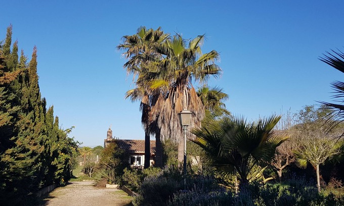 Son Antem House | Romantic finca with panoramic and distant sea views