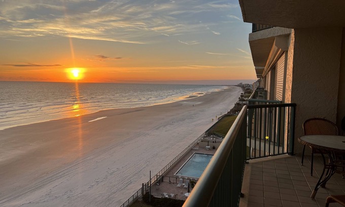 Ponce Inlet Condo | Romantic ponce inlet beach escape & theme park adventures
