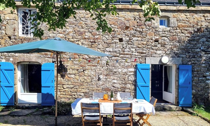Locoal-Mendon House | Romantic stone house in Brittany (Morbihan) for up to 8 people, near the coast
