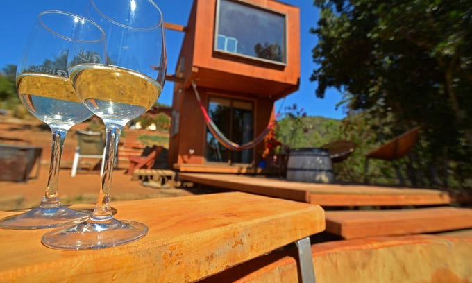 Valley of Casablanca Cabin | Romantic Tinyhouse and Hot Tub,the best Relax in the Wine Valley of Casablanca