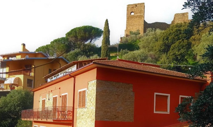 Scarlino House | ROMANTICA TOSCANA