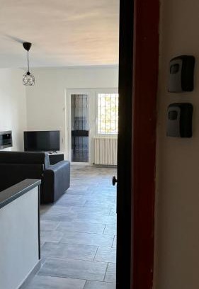 Cerenova Apartment | RoMare Boutique inn
