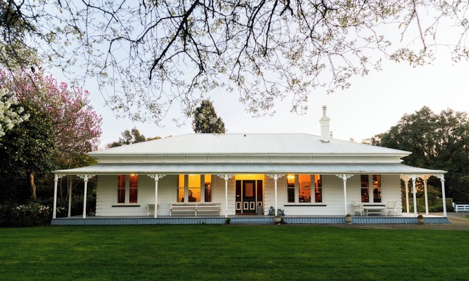 Kiwitea House | Romney Lane Homestead - A rural retreat, best enjoyed with friends & family.