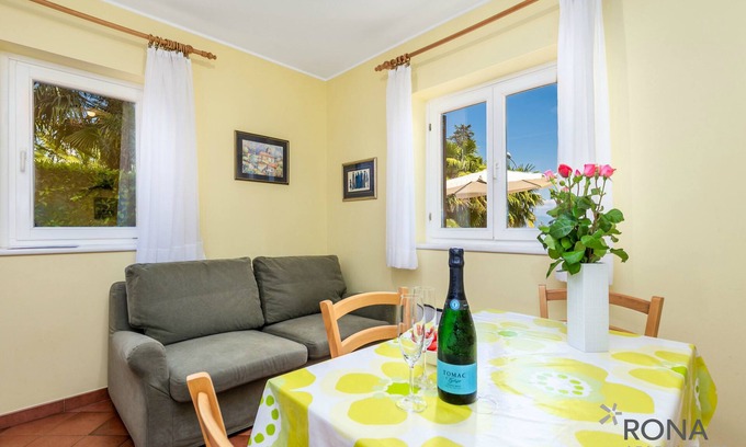Icici Apartment | Rona apartment Ani nr 1