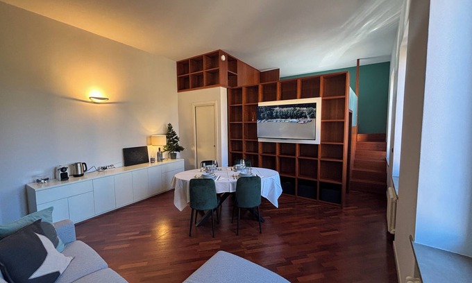 Centro Storico Apartment | Rooftop Piacenza Pants