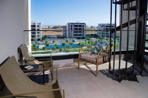 Vasa Koilaniou Apartment | Rooftop Sunset Garden by Staycom