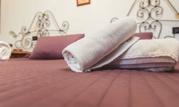 Trappitello Apartment | Room 'Brancasiu' with Mountain View, Wi-Fi and Air Conditioning