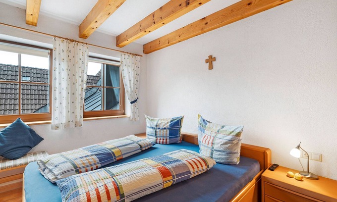 Bad Peterstal-Griesbach Apartment | Room 'Doppelzimmer 1' with Mountain View, Shared Terrace and Wi-Fi