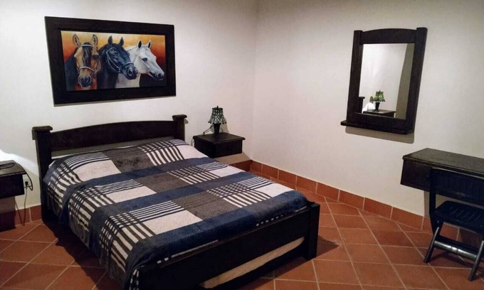 Guarne Bed & Breakfast | Room Ezequiel