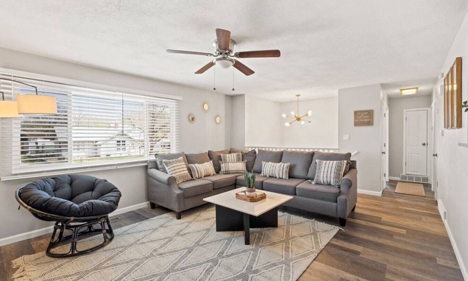 Canon City House | Room for the Whole Family!