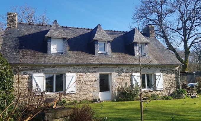 Redene House | Room in a farmhouse between sea and countryside