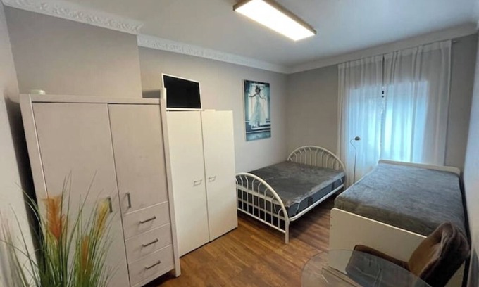Idar-Oberstein Apartment | Room in the center - Monteurzimmer