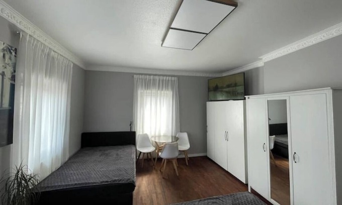 Idar-Oberstein Apartment | Room in the center - Monteurzimmer