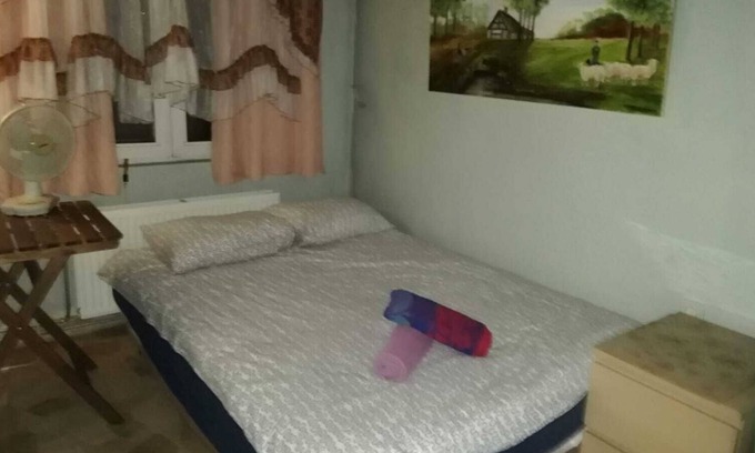 Borgerhout Apartment | Room near Central Station