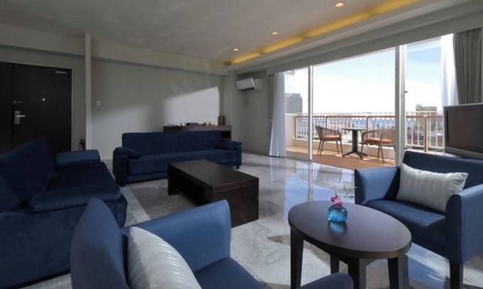 Chatan House | Room only For 3 people A luxurious trip to Ok/Nakagami-gun Okinawa