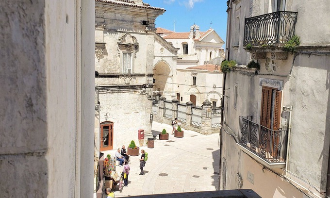 Monte Sant'Angelo Bed & Breakfast | Room San Michele - Affitti Brevi Italia