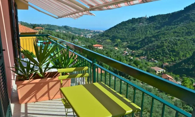 Solaro Apartment | Room Stars Sea View near 5 Terre