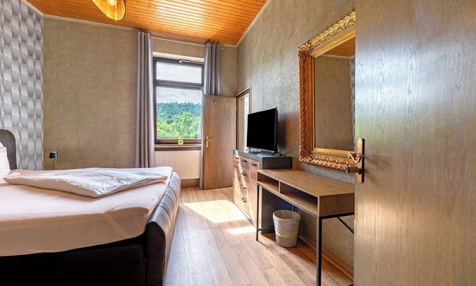 Pruem Apartment | Room 'Zimmer 1' with Wi-Fi