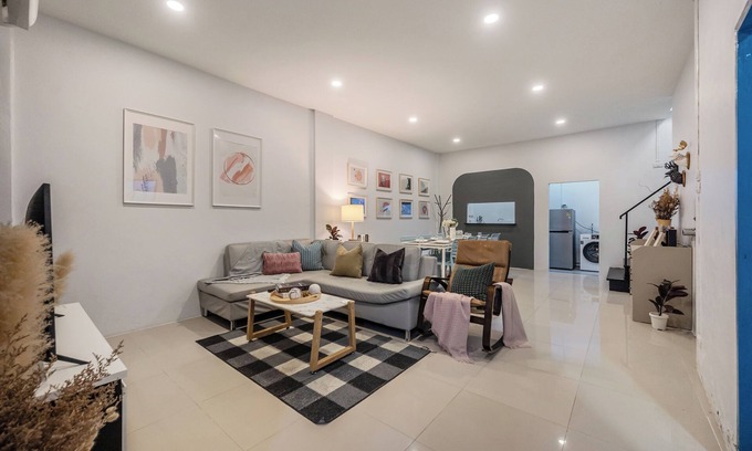 Chom Phon House | Roombix CityHouse -CozyHouse Chatuchak For10 ppl - RB1