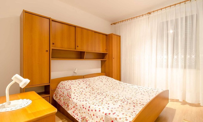 Trsteno Apartment | Rooms Mozara 2 Double room with private external bathroom