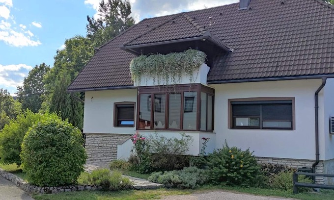 Mukinje Apartment | Rooms Radmila, (8425), Plitvice, Croatia