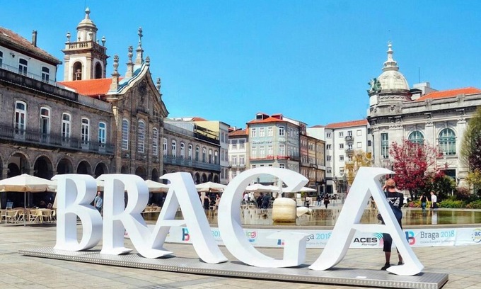 Braga Apartment | Rooms4you 2 in historic center of Braga