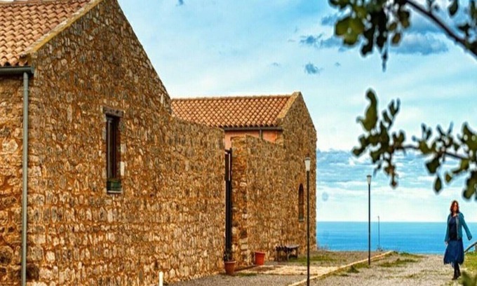 Collesano Apartment | Rosa Canina, comfortable apartment for a couple or a family with children.