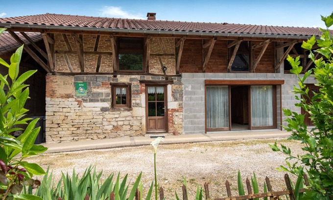 Dommartin-les-Cuiseaux House | Rosaline's Farm
