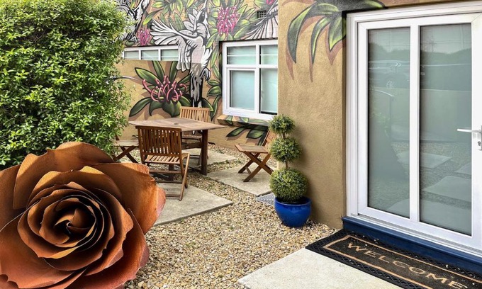 New Town Apartment | Rose Court Apartments "Astera"