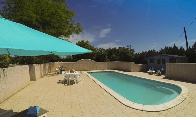 Beziers Apartment | Rose Retreat at Domaine du Pin - Béziers, Languedoc Roussillon