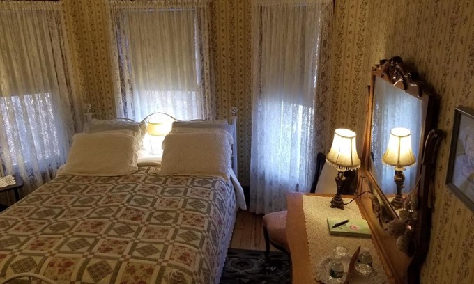 Cooperstown Bed & Breakfast | Rose & Thistle Bed & Breakfast