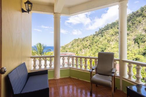 Soufriere Villa | Rosehill Heights Modern 4 bedroom vacation rental