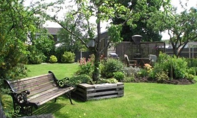 Guilden Sutton Bed & Breakfast | Roseville Bed & Breakfast