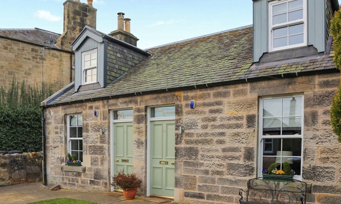 Roslin Cottage | Roslin Chapel Lodge - UK49194