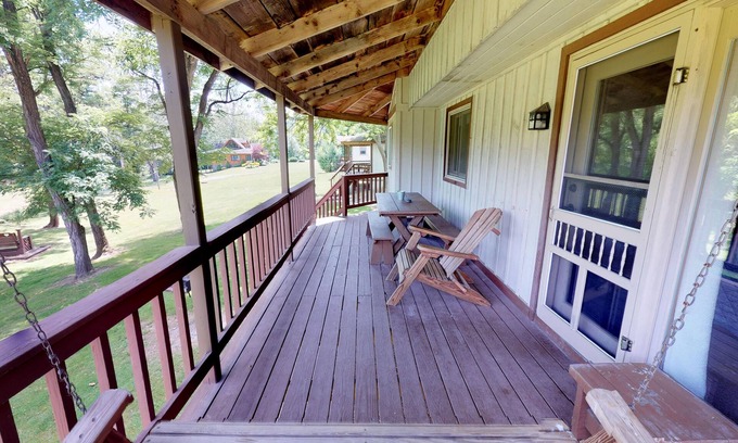 Gaines Cabin | Rough Cut Lodge