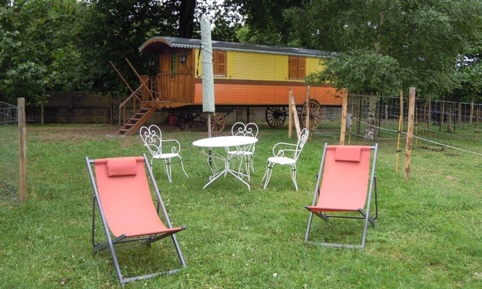 Grosbreuil House | Roulotte Gite Tsigane A 15km DES Sables D'olonne