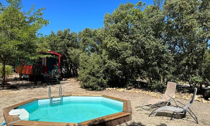 Tourtour House | Roulotte with air conditioning and private pool in Tourtour